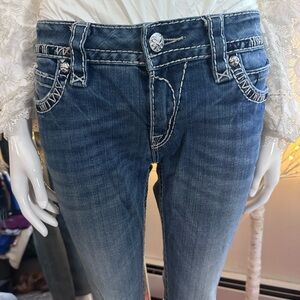 Woman’s Rock Revival Noelle Jeans Size 30